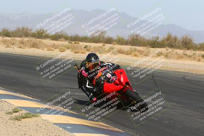 media/Apr-10-2022-SoCal Trackdays (Sun) [[f104b12566]]/Turn 7 Inside (1025am)/